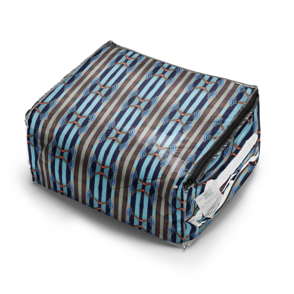 Carnival Kiss Stripe Comforter